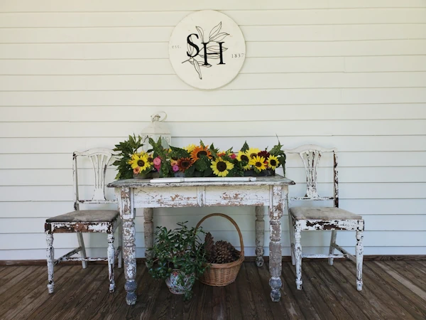 Stovall-House-front-porch